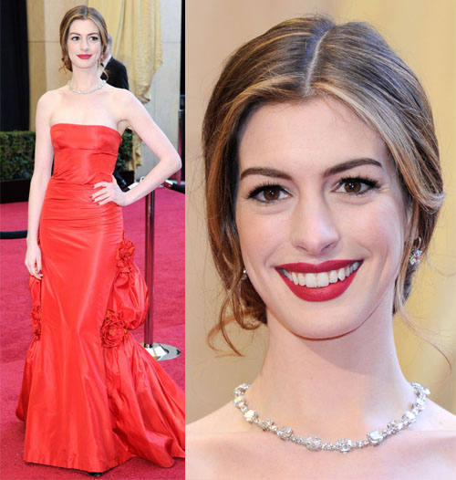AnneHathaway_Oscar2011